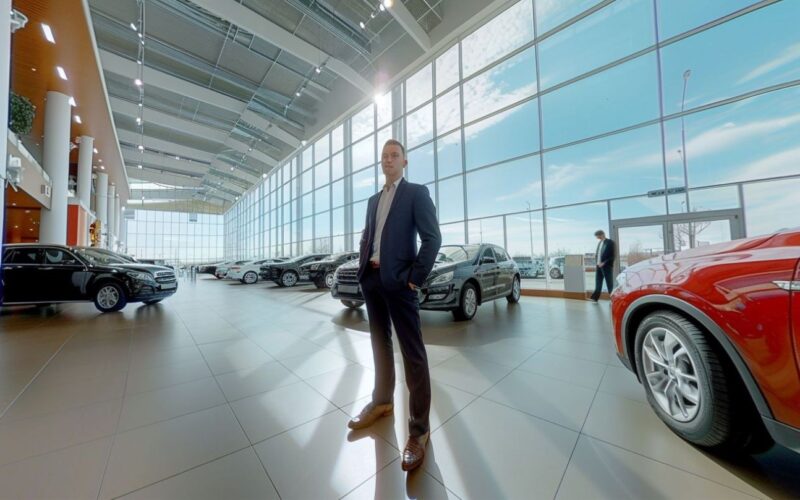 What You Need to Know About Average Car Salesman Pay in 2024